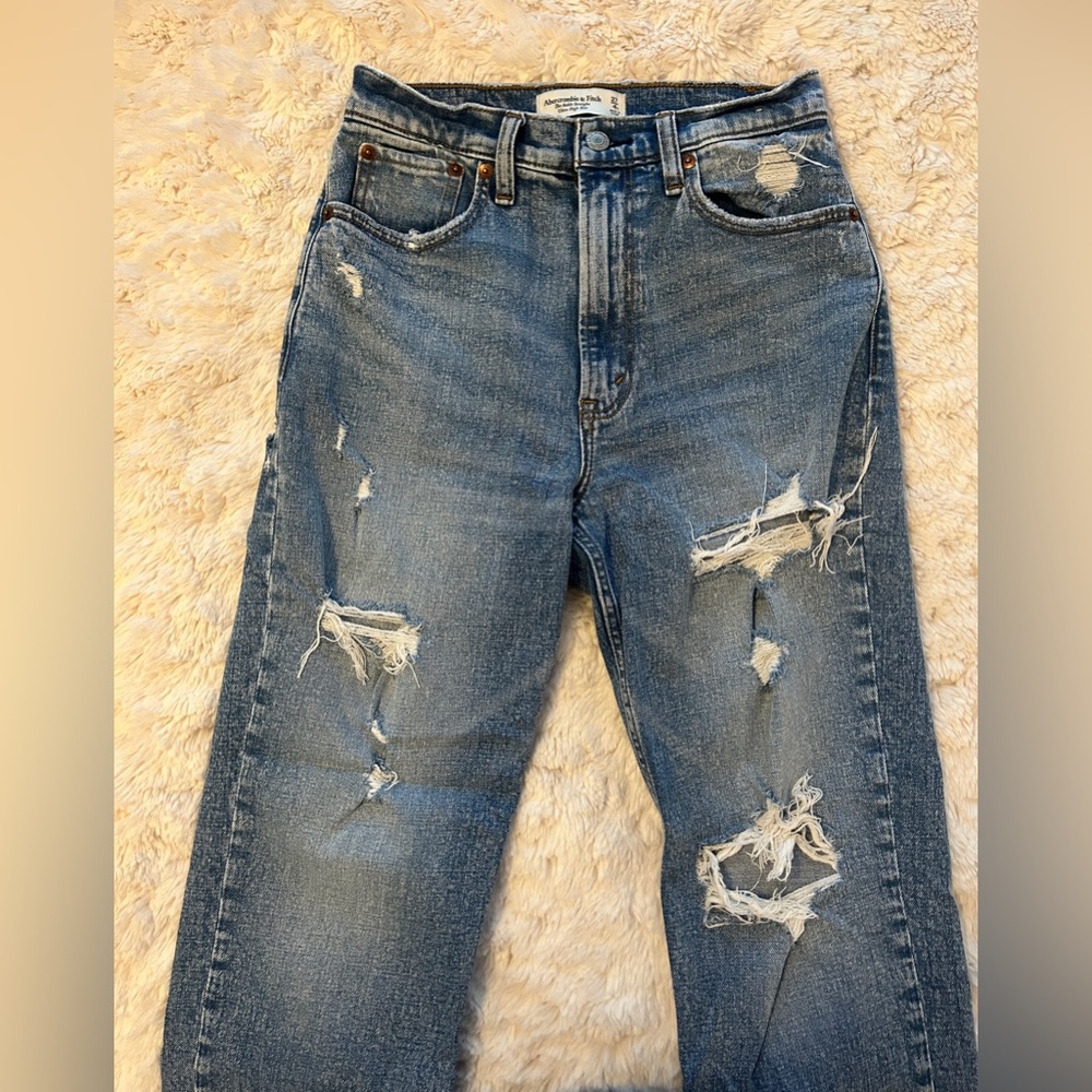 Abercrombie the ankle straight ultra high rise jean 🤍